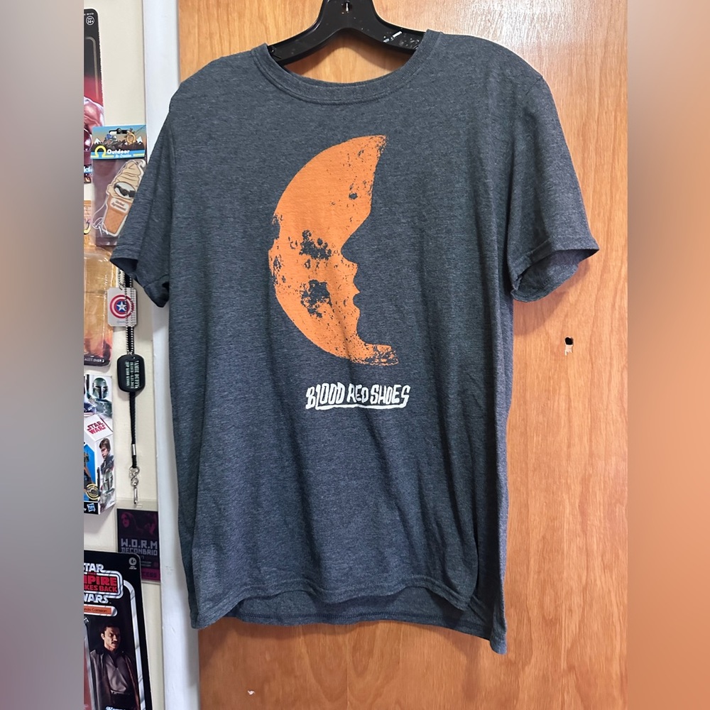 Blood Red Shoes unisex size medium tee